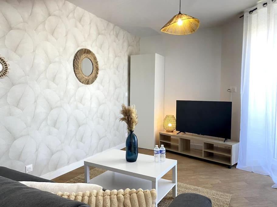 Le Brennou- Proche Centre- Neuf-Climatise-Tout Equipe Chateauroux Ngoại thất bức ảnh